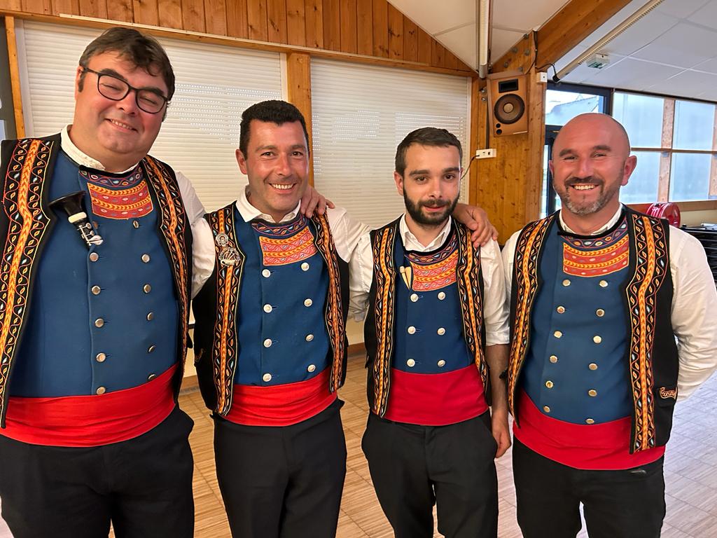 Bagad is a Breton band, composed of bagpipes, bombards and drums. Together they will perform a collection of traditional Breton and Welsh music.